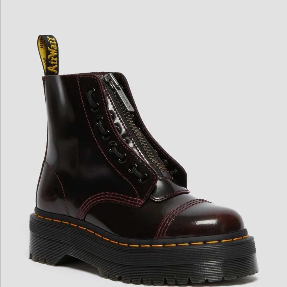 DOC MARTEN SINCLAIR WOMEN’S ARCADIA LEATHER PLATFORM BOOTS